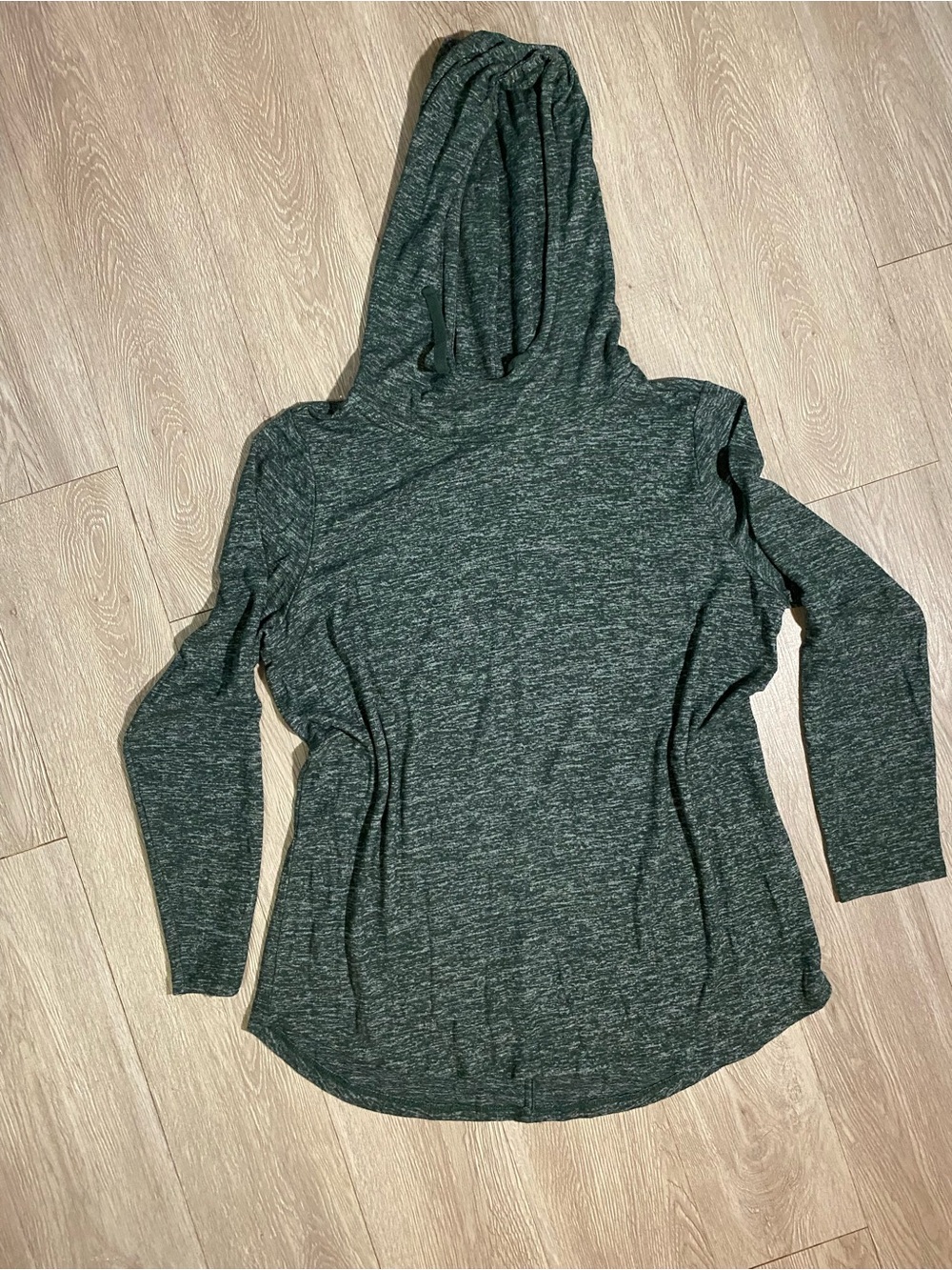 💜3/$25💜 Joan Vass Green Hooded Long Sleeve Top XL